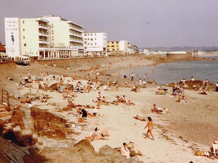 1963 Hotel De La Plage 1963